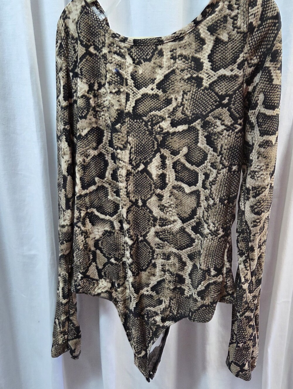 Snake-Print Backless Bodysuit - Beige & Black